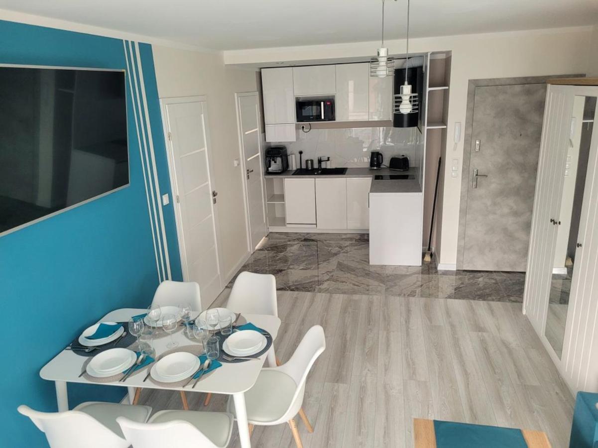 Pobierowo Baltic Apartament Turkusowy Exterior foto