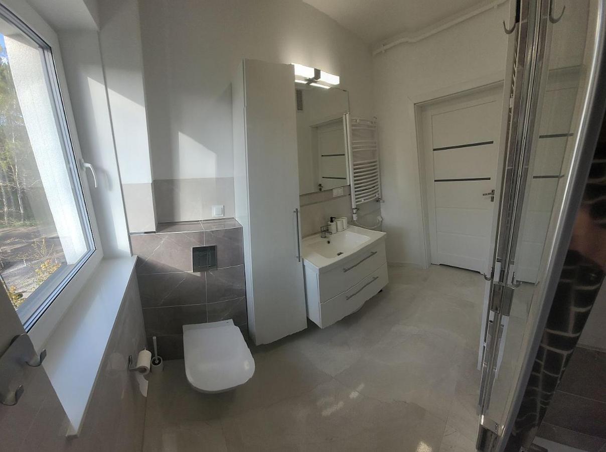 Pobierowo Baltic Apartament Turkusowy Exterior foto